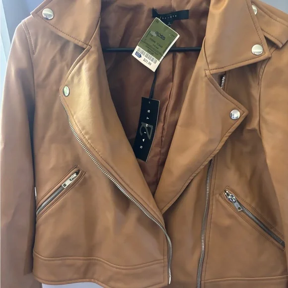 Faux Leather Moto Jacket - Tan.         There are two small holes that are 📸 - Picture 8 of 10